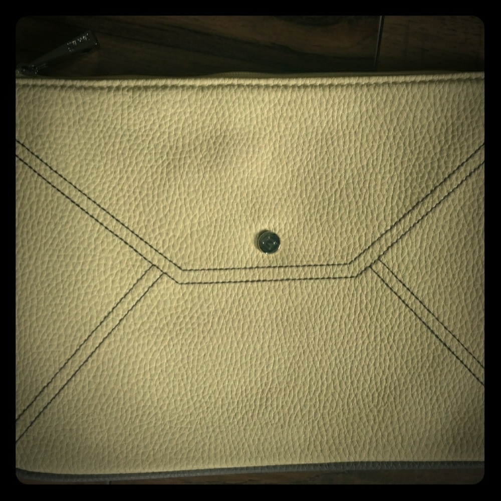 Thirty One Rubie Mini